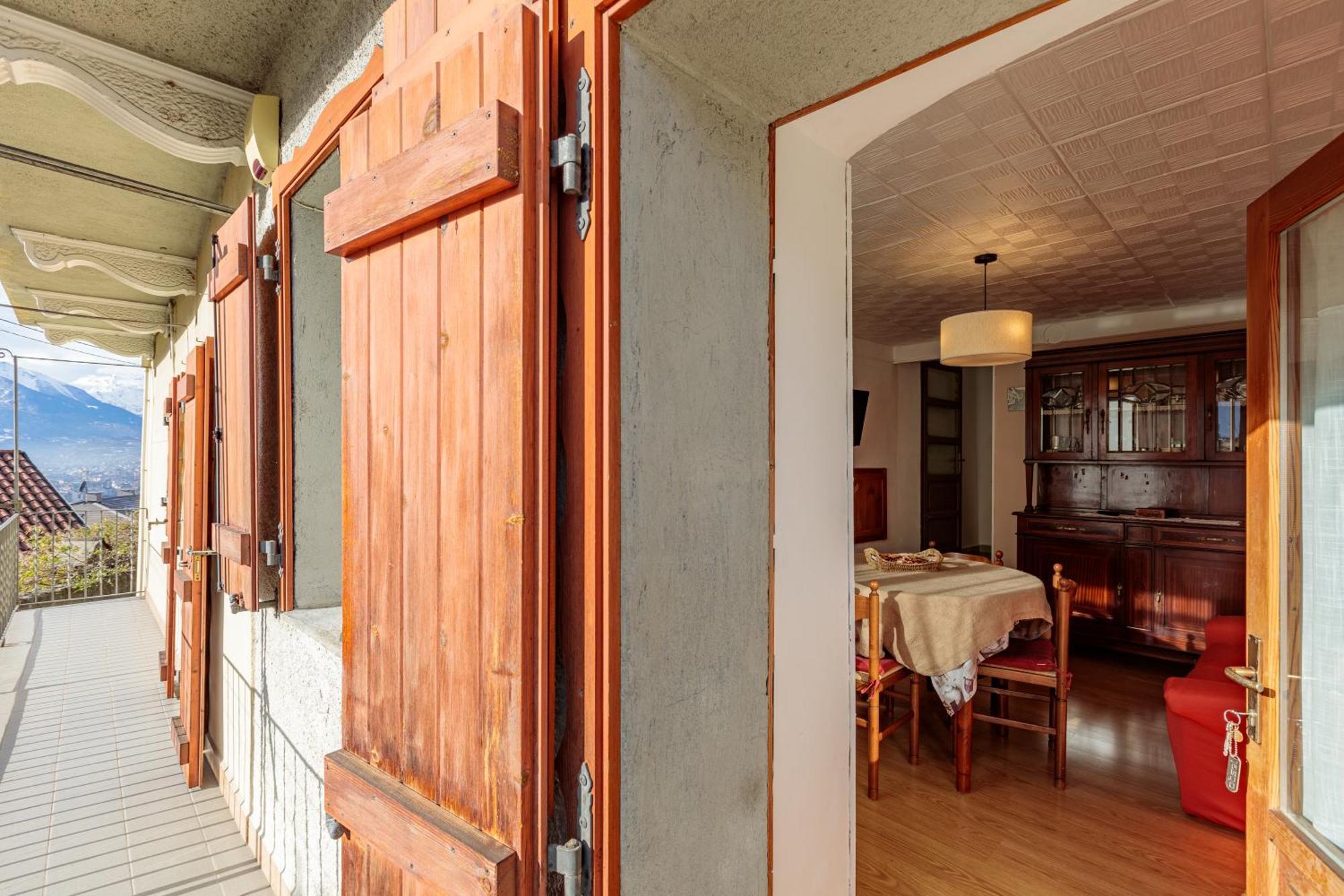 Lo Mitcho De Pouisse Apartment Aosta Exterior foto