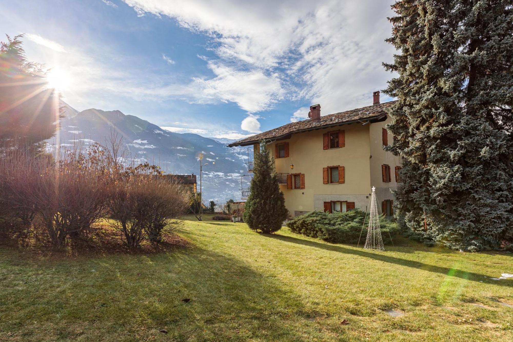 Lo Mitcho De Pouisse Apartment Aosta Exterior foto